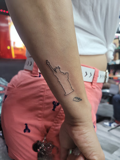 Explore tattoo ideas on neck, creative tattoo ideas in Miami, available at Inkaholik Tattoos