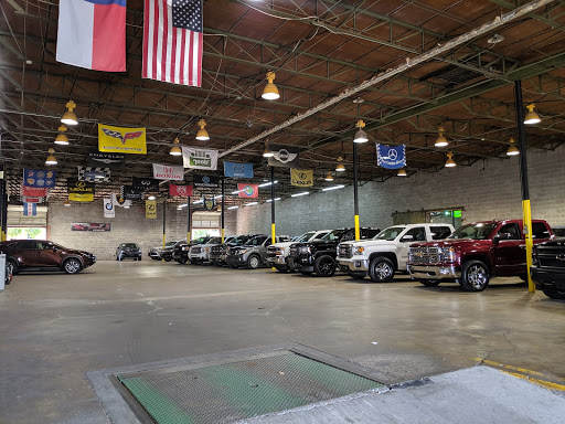 Used Car Dealer «BBC Motorsports», reviews and photos, 1320 Chemical St B-2, Dallas, TX 75207, USA