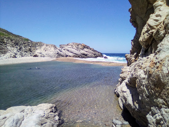 Nas beach