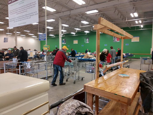 Thrift Store «Goodwill Outlet», reviews and photos, 294 Lincoln Hwy, North Versailles, PA 15137, USA