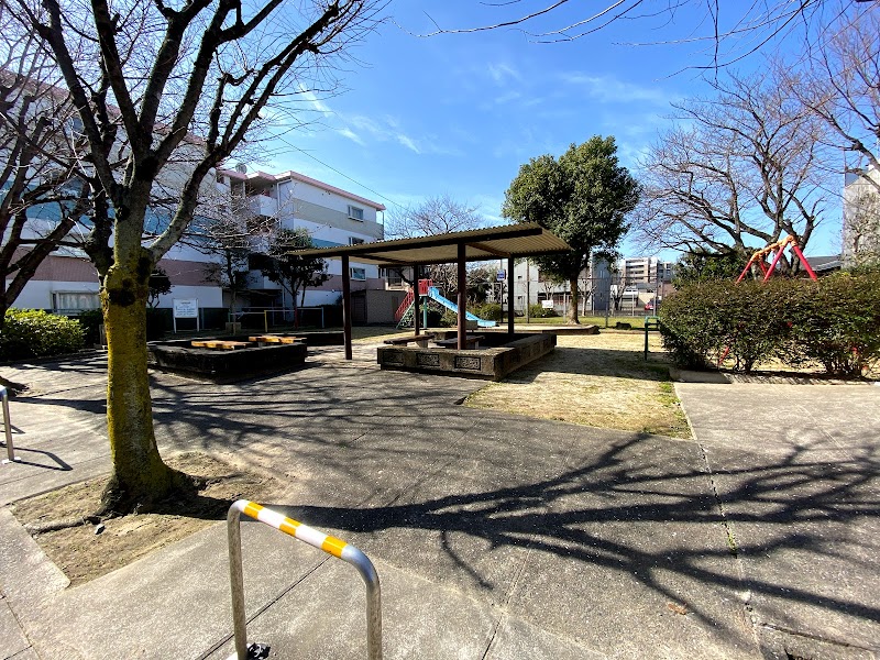 次郎丸高石公園