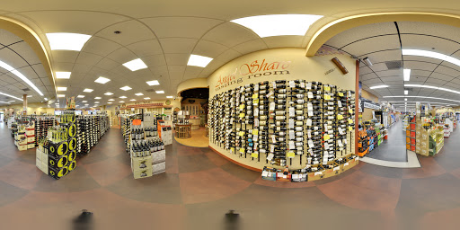Liquor Store «Julios Liquor», reviews and photos, 140 Turnpike Rd, Westborough, MA 01581, USA