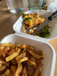 Photo n°4 de Burger University Sabines (Halles Plaza) à Montpellier ()