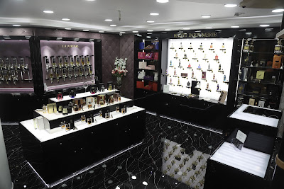 ESSENCE - bar à parfums à Saint-Denis