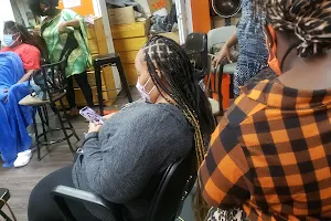 Gloria African Hair Braiding image