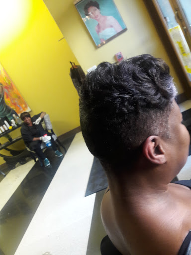 Beauty Salon «Carolina Hair Studios», reviews and photos, 1537 Main St, Columbia, SC 29201, USA