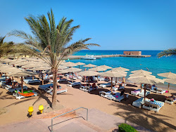 Foto de Palm Beach Resort com uma linha costeira espaçosa