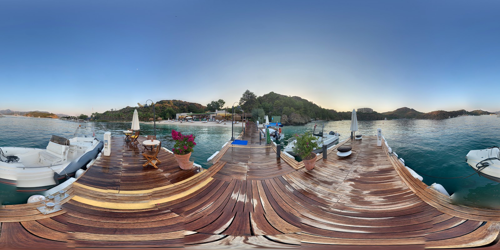 Foto de Playa Manos Tavsan y su hermoso paisaje