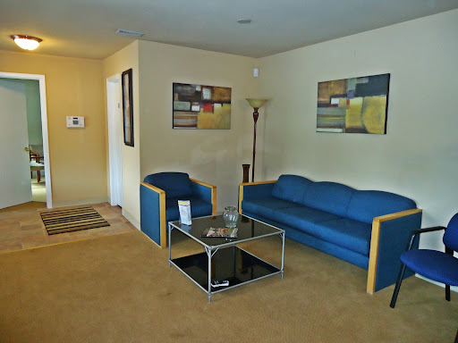 Highland Auto, 12811 164th Ave SE, Renton, WA 98059, USA, 