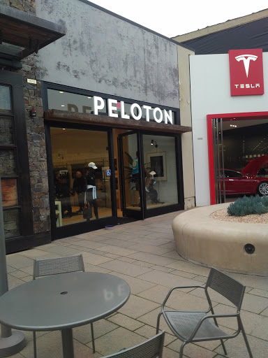 Shopping Mall «The Village at Corte Madera», reviews and photos, 1618 Redwood Hwy, Corte Madera, CA 94925, USA