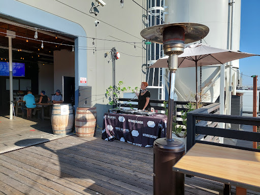 Three Weavers Brewing Company image