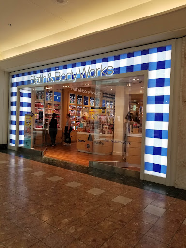 Shopping Mall «The Gardens Mall», reviews and photos, 3101 PGA Boulevard, Palm Beach Gardens, FL 33410, USA