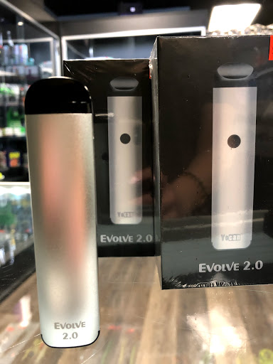 Tobacco Shop «Pipe Dreams Smoke Shop», reviews and photos, 13971 N Cleveland Ave #13, North Fort Myers, FL 33903, USA