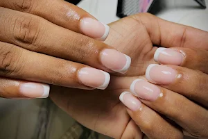 NaiLs by DiV image