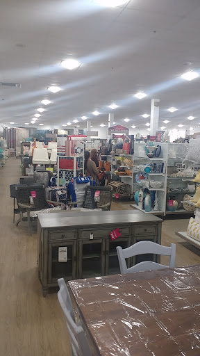 Department Store «HomeGoods», reviews and photos, 67 Newtown Rd, Danbury, CT 06810, USA