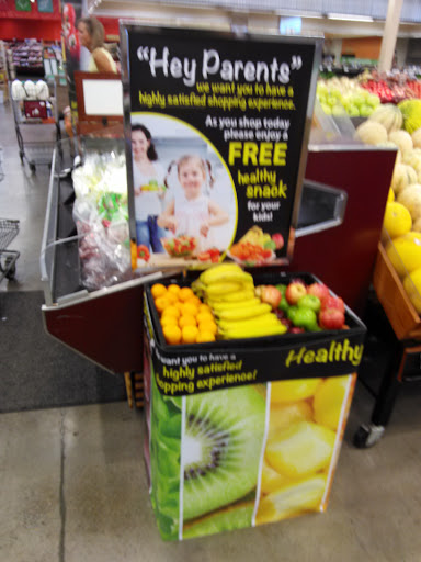 Grocery Store «Fred Meyer», reviews and photos, 2200 E Baseline St, Cornelius, OR 97113, USA