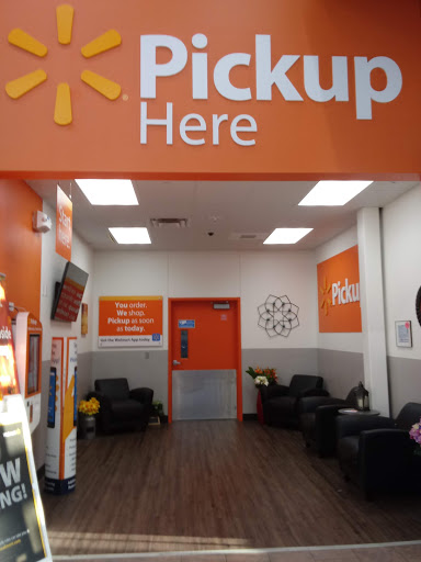 Discount Store «Walmart», reviews and photos, 19191 N Kelsey Street, Monroe, WA 98272, USA