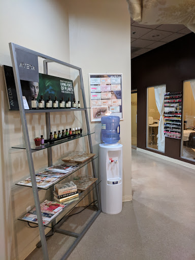 Beauty Salon «Bella Vita Salon & Day Spa», reviews and photos, Bella Vita Salon & Day Spa, 285 Liberty St NE #130, Salem, OR 97301, USA