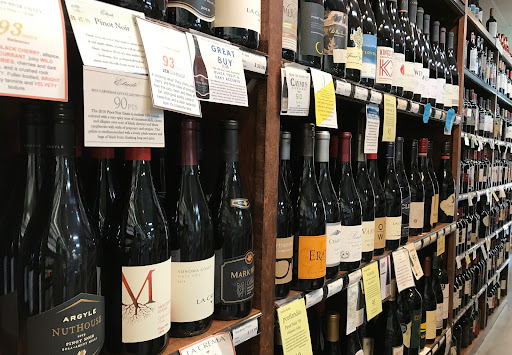 Liquor Store «Kings Contrivance Liquor Shop», reviews and photos, 8630 Guilford Rd B30, Columbia, MD 21046, USA