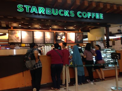 Photos of Starbucks - Metropolitan Mall