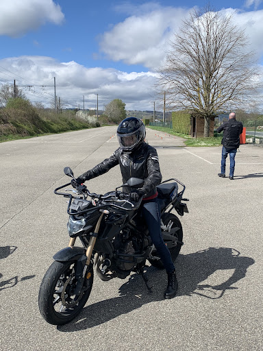 Auto Ecole Le Vernay à Caluire-et-Cuire, Rhône