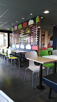 Atmosphère du Restauration rapide McDonald's à Chateaulin - n°16