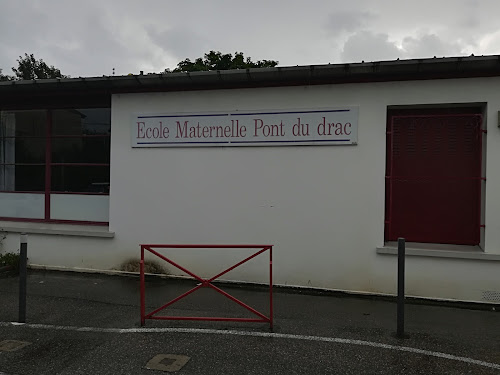 École primaire Ecole Pont du Drac Fontaine