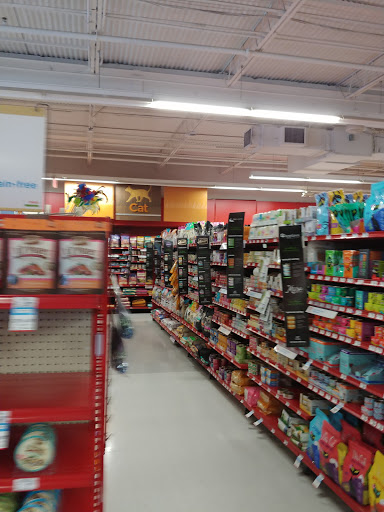 Pet Supply Store «Petco Animal Supplies», reviews and photos, 3800 S Tamiami Trail #20, Sarasota, FL 34239, USA