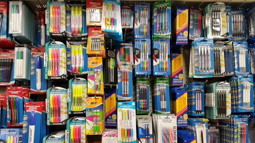 Dollar Store «Dollar Tree», reviews and photos, 646 Stewart Ave, Garden City, NY 11530, USA