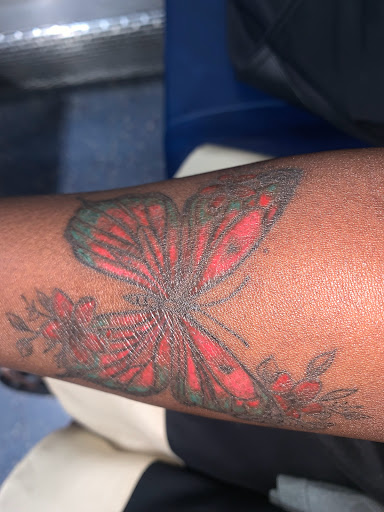 Tattoo Shop «Island City Tattoos», reviews and photos, 4005 W Belvedere Ave, Baltimore, MD 21215, USA