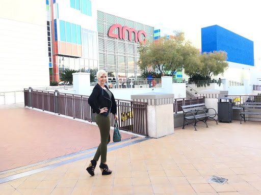 Movie Theater «AMC Town Square 18», reviews and photos, 6587 Las Vegas Blvd South, Las Vegas, NV 89119, USA