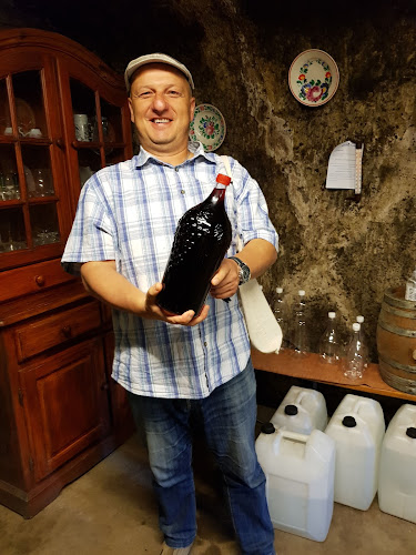 Birincsik családi borászat - termelői bor - Italbolt