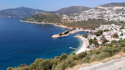 Photo de Plage de Kalkan avec baie spacieuse