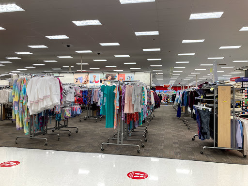 Department Store «Target», reviews and photos, 474 Chamberlain Hwy, Meriden, CT 06451, USA