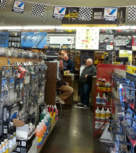 Auto Parts Store «Clackamas Auto Parts», reviews and photos, 1009 Main St, Oregon City, OR 97045, USA