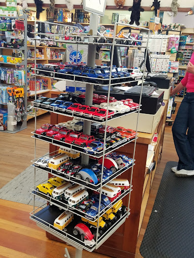 Toy Store «Spunky Skunk», reviews and photos, 344 N Franklin St, Fort Bragg, CA 95437, USA