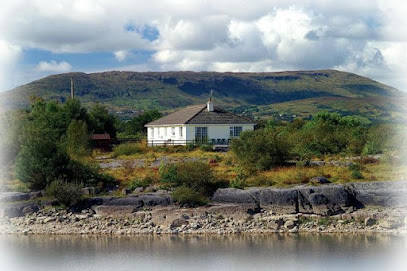Cong Lough Mask Lake Shore Self Catering Accommodation and Angling Centre - 'Isham' Self Catering