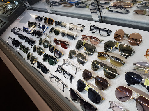 Jewelry Store «American Jewelry & Loan - Detroit», reviews and photos, 20450 Greenfield Rd, Detroit, MI 48235, USA