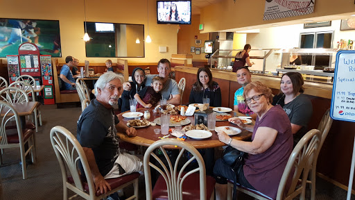 Pizza Restaurant «Round Table Pizza», reviews and photos, 9055 Woodcreek Oaks Blvd #190, Roseville, CA 95747, USA