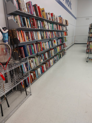 Thrift Store «Goodwill Store and Donation Center», reviews and photos, 2025 E Market St, Harrisonburg, VA 22801, USA