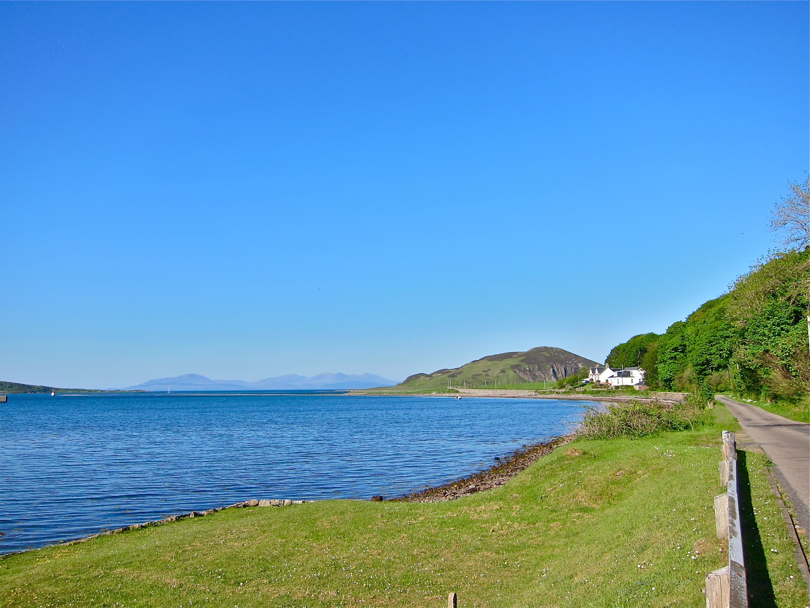 Photo of Kildalloig Bay Beach with very clean level of cleanliness