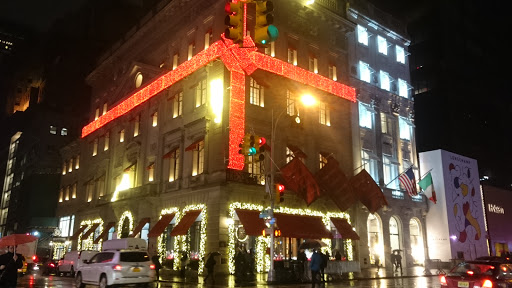 Jewelry Store «Cartier Saks», reviews and photos, 611 5th Ave, New York, NY 10022, USA