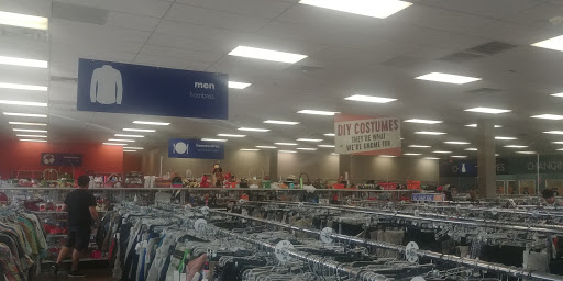 Thrift Store «Goodwill Store and Donation Station», reviews and photos, 10647 Culebra Rd, San Antonio, TX 78251, USA