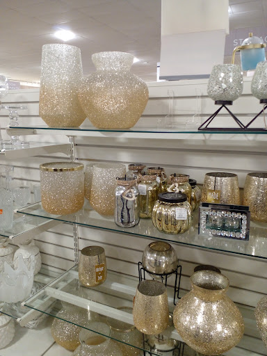 Home Goods Store «HomeGoods», reviews and photos, 3830 Bloomington St, Colorado Springs, CO 80922, USA