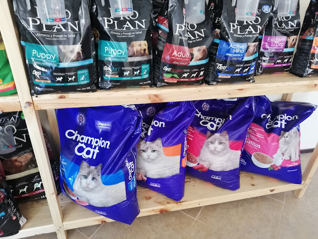 Cubita Pet Store