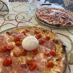 Photo n°1 de l'avis de Martin.c fait le 07/06/2023 à 17:55 sur le  Pizzeria VIA VAI con forno a legna à Caulonia Marina