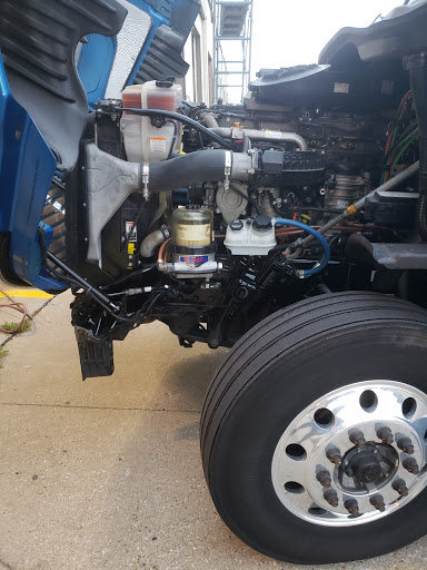 Trucking Company «Werner Enterprises, Inc.», reviews and photos, 8701 Peterbilt Ave, Dallas, TX 75241, USA