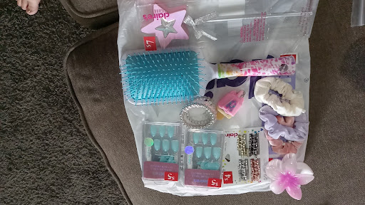 Explore honey bee tattoo ideas, creative tattoo ideas in Lima, available at Claires