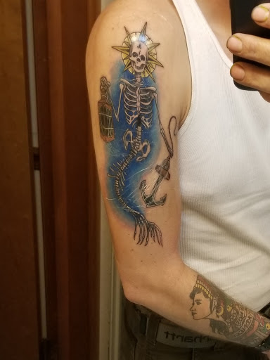 Explore paramore tattoo ideas, creative tattoo ideas in Peoria, available at Mad Tattoo and Piercing