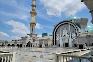 Masjid Wilayah Persekutuan (The Federal Territory Mosque) image